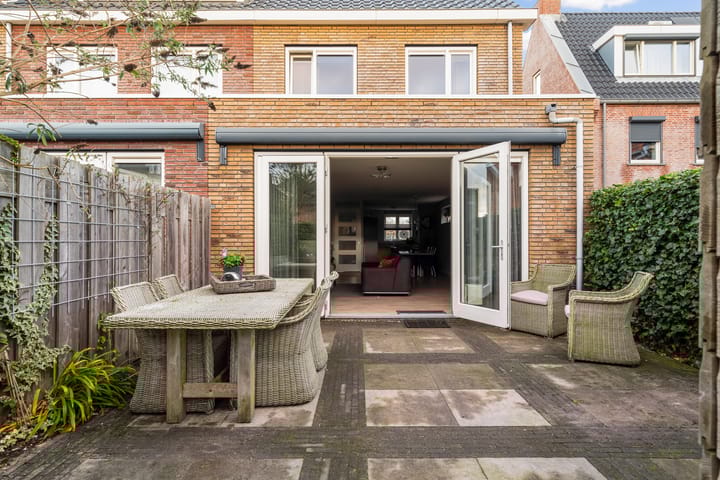 Foto 21 van Choorstraat 15-D