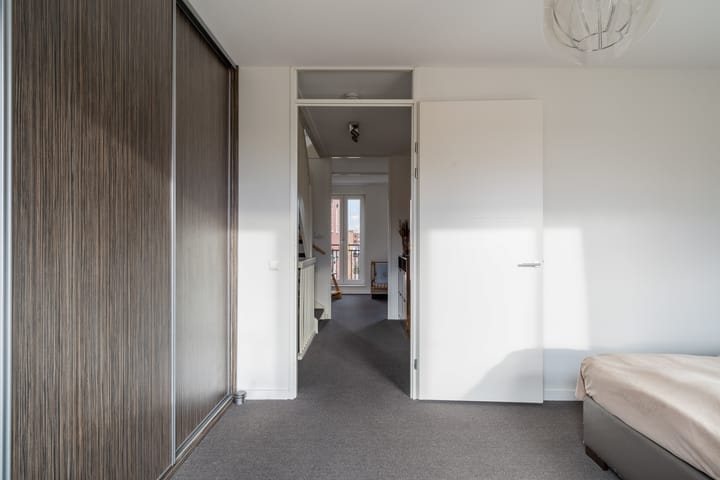 Foto 27 van Choorstraat 15-D