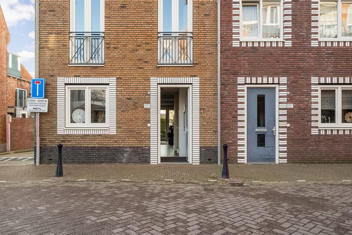 Foto 39 van Choorstraat 15-D