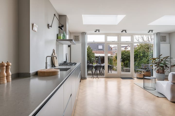 Foto 18 van Catharina van Clevelaan 12