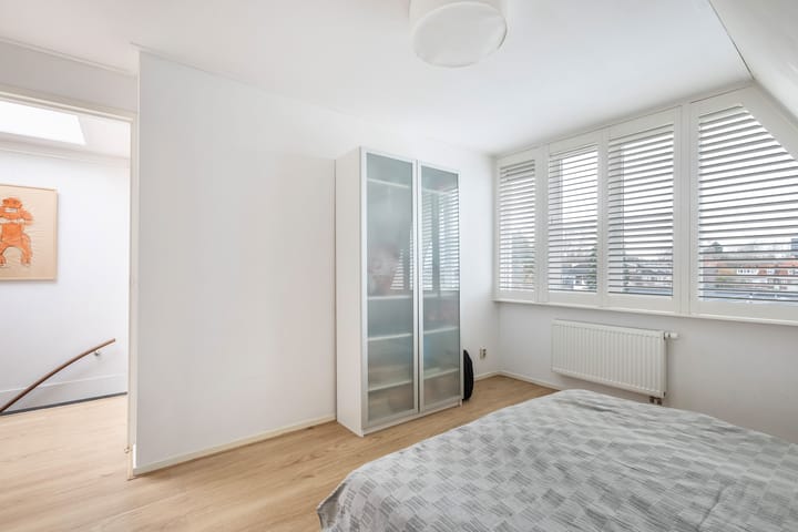 Foto 48 van Catharina van Clevelaan 12