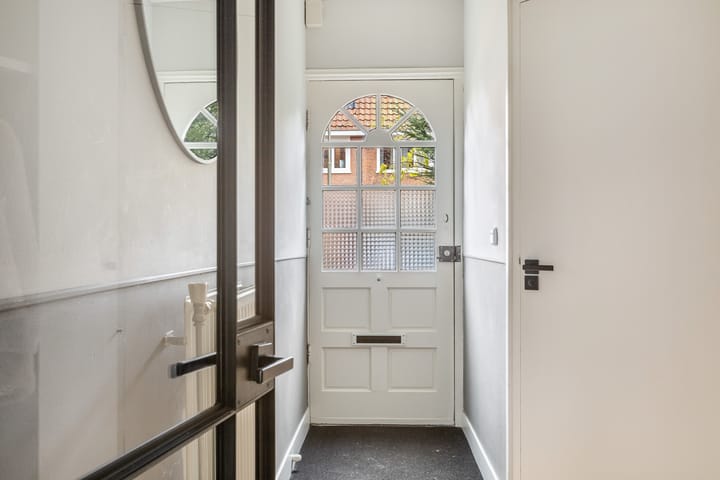 Foto 50 van Catharina van Clevelaan 12