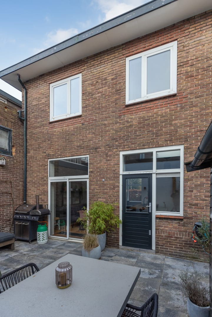 Foto 26 van Achtermeulenlaan 2