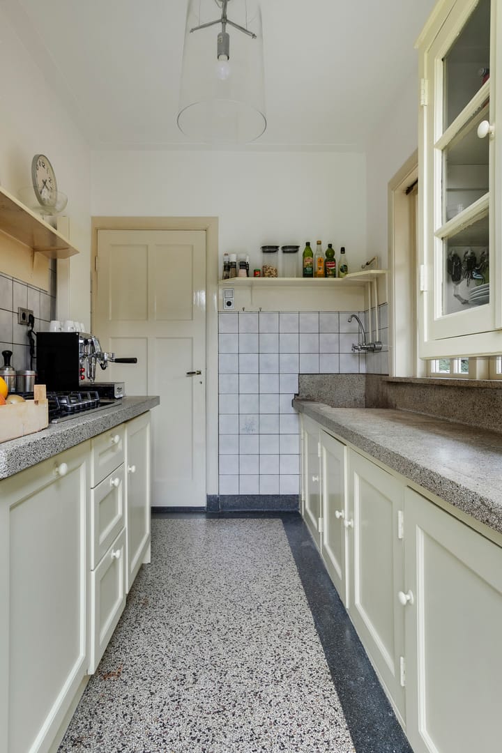 Foto 11 van Aagje Dekenlaan 6