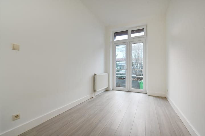 Foto 12 van Amerongenstraat 74