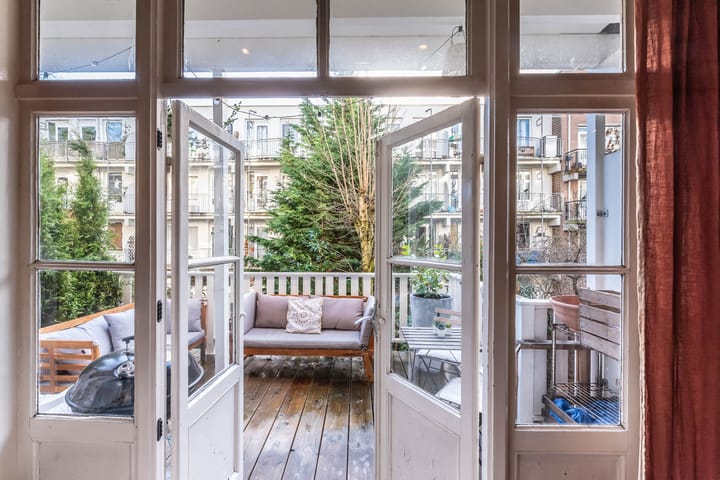 Foto 10 van Eerste Atjehstraat 142-B