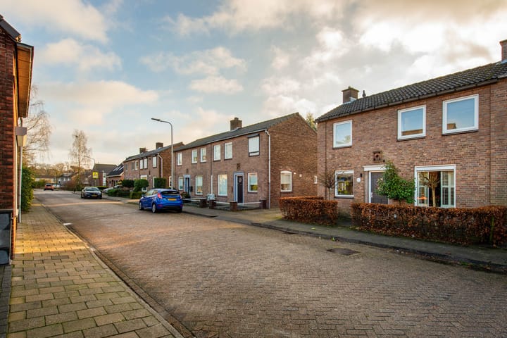 Foto 45 van Postbaan 24