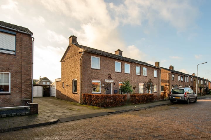 Foto 46 van Postbaan 24