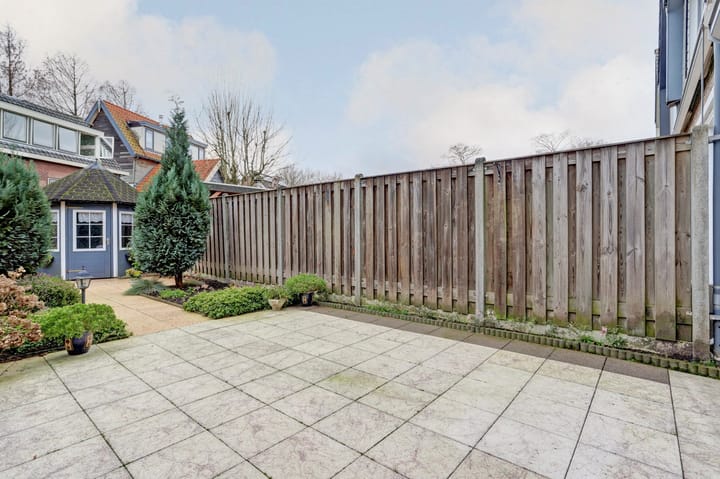 Foto 31 van P. de Jongstelaan 17