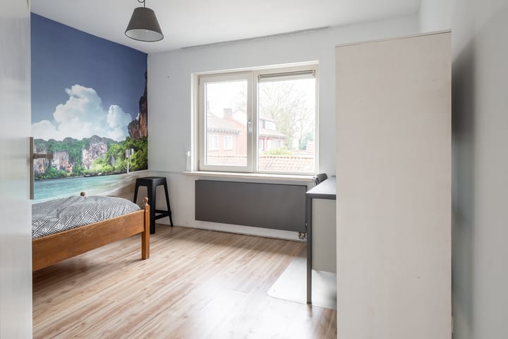 Foto 25 van Herman ten Catestraat 22