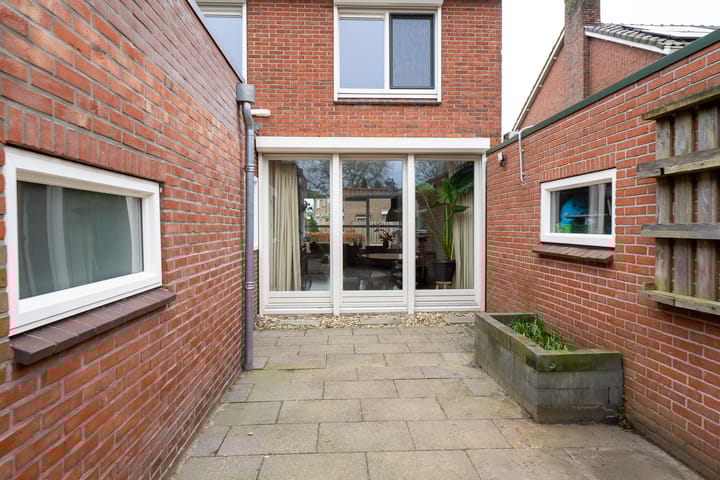 Foto 30 van Herman ten Catestraat 22