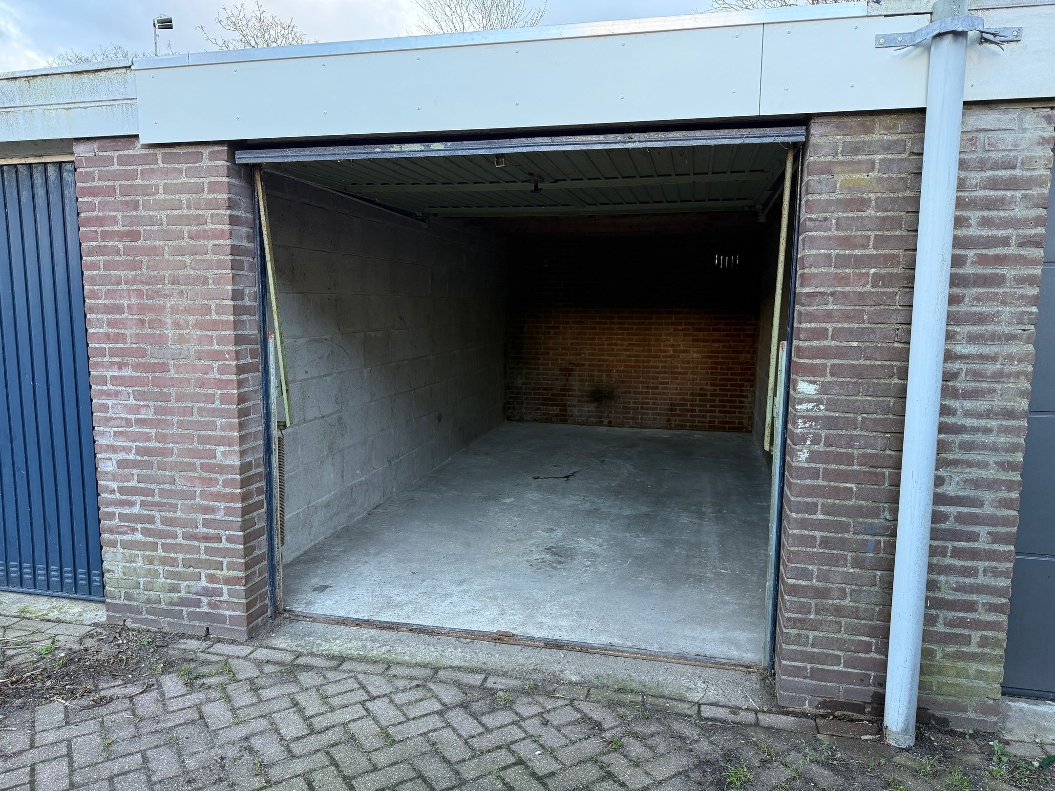 Spoorsingel 82-E 82 E