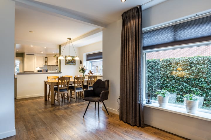 Foto 9 van Burg.van Haersoltestraat 22