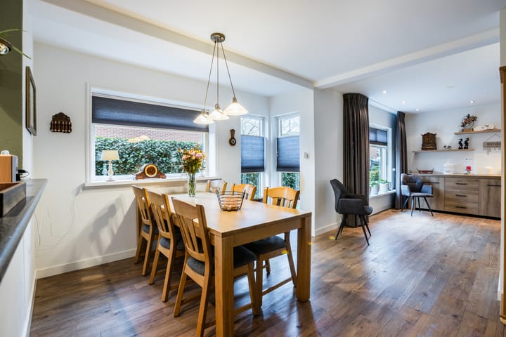 Foto 11 van Burg.van Haersoltestraat 22