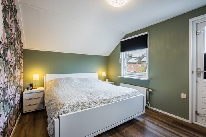 Foto 23 van Burg.van Haersoltestraat 22