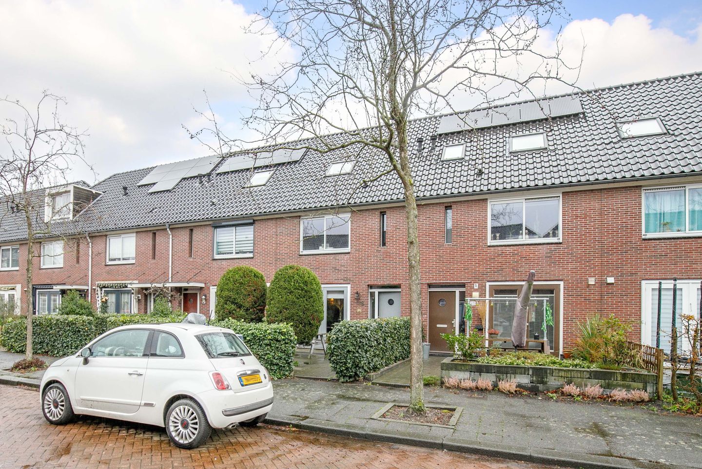 Foto 1 van Vilmos Huszárstraat 18