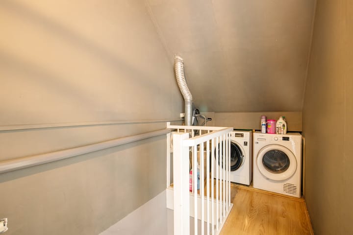 Foto 24 van Vilmos Huszárstraat 18