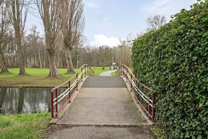 Foto 4 van Zuidhoek 244-B01