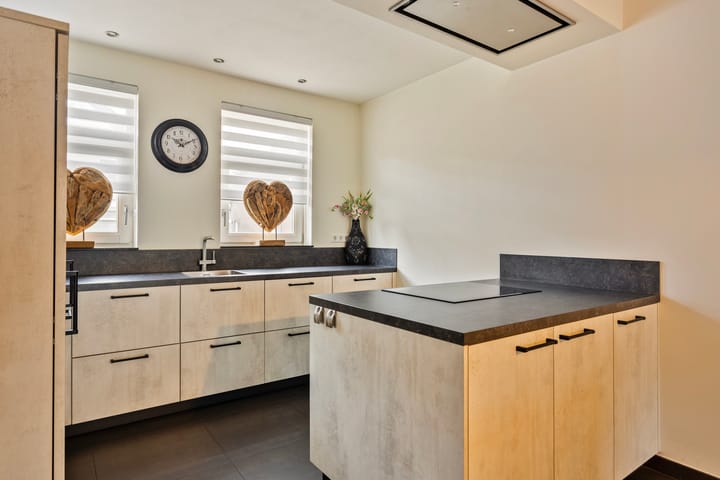 Foto 12 van Karel Appelstraat 50