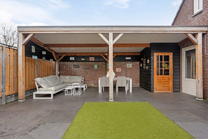 Foto 33 van Karel Appelstraat 50