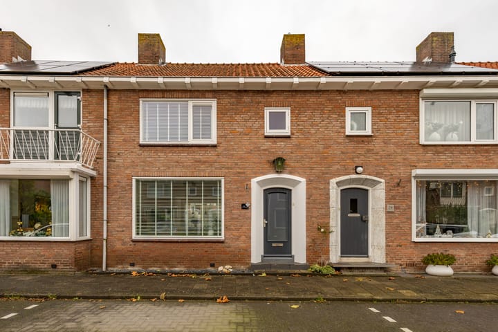 Foto 2 van Adama van Scheltemastraat 22