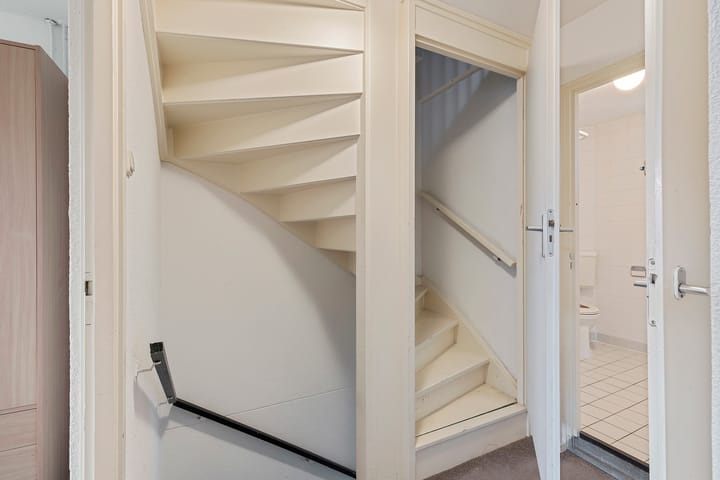 Foto 12 van Marsstraat 34