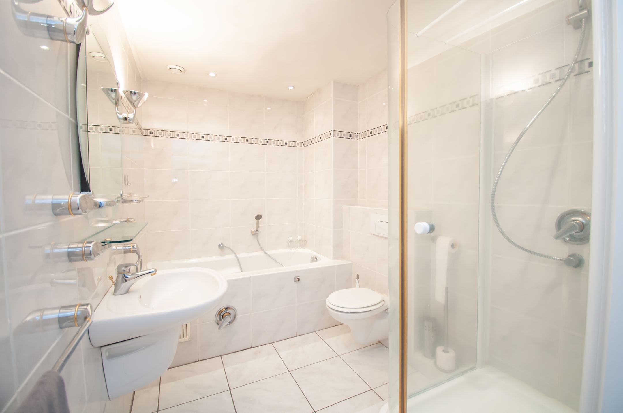 Foto 12 van Sirtemastraat 345