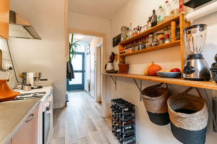 Foto 22 van Van Tienhovenstraat 28