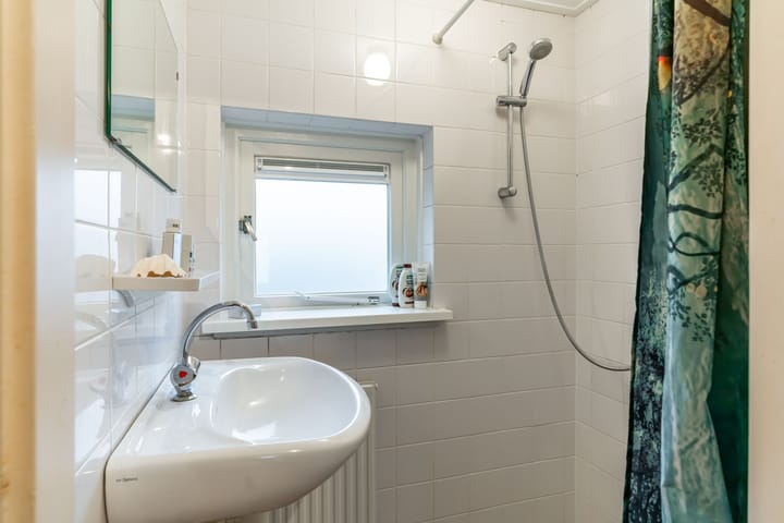 Foto 42 van Van Tienhovenstraat 28