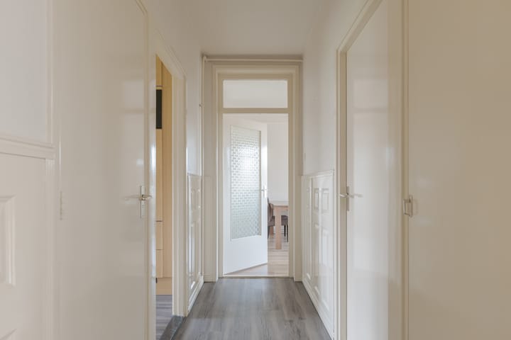 Foto 18 van Hulststraat 9