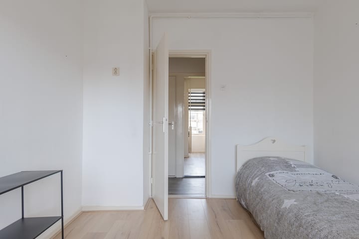 Foto 24 van Hulststraat 9