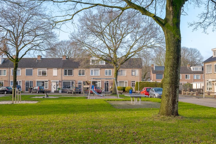 Foto 43 van Hulststraat 9