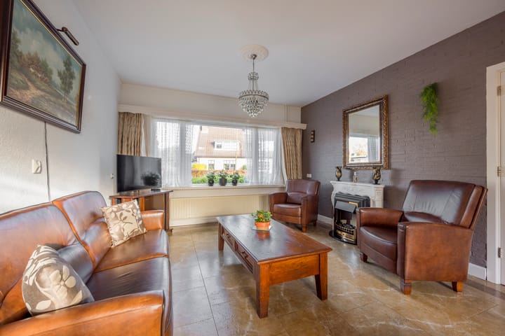 Photo 7 of Holkerweg 16