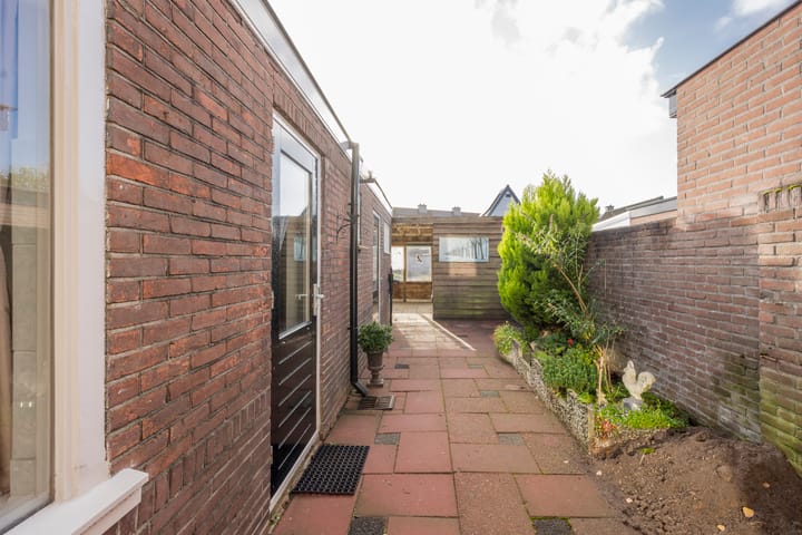 Photo 26 of Holkerweg 16