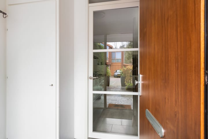 Photo 9 of Olympia 5