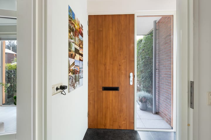 Photo 10 of Olympia 5