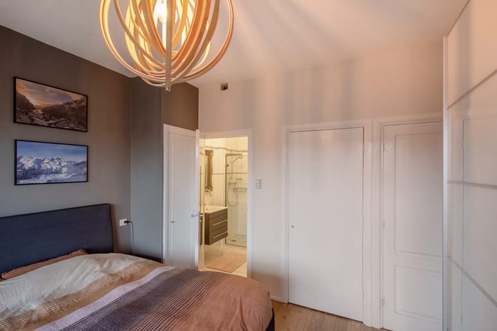 Foto 23 van Laan van Meerdervoort 1400