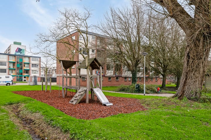 Foto 33 van Perzikstraat 14