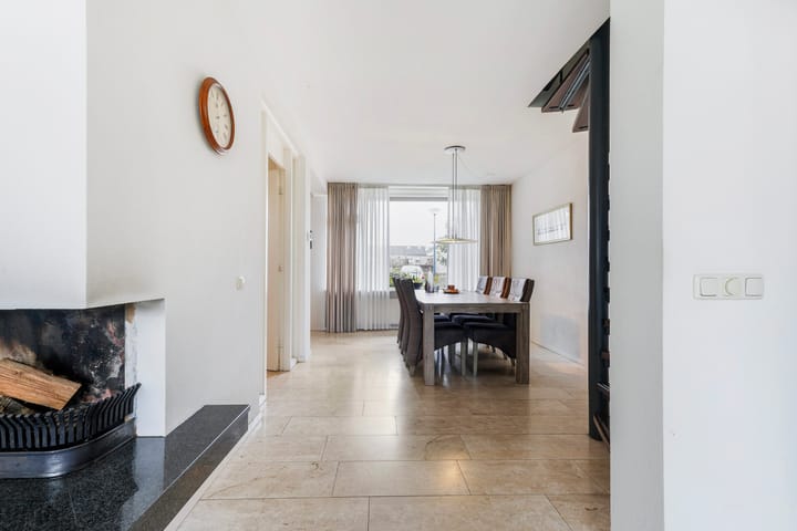 Photo 10 of Debussystraat 27