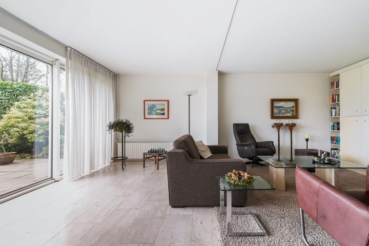 Photo 14 of Debussystraat 27