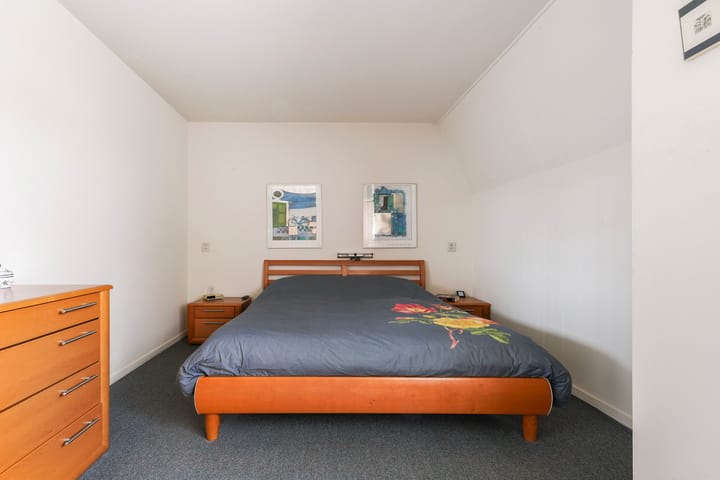 Photo 19 of Debussystraat 27