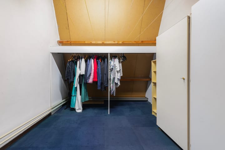 Photo 29 of Debussystraat 27