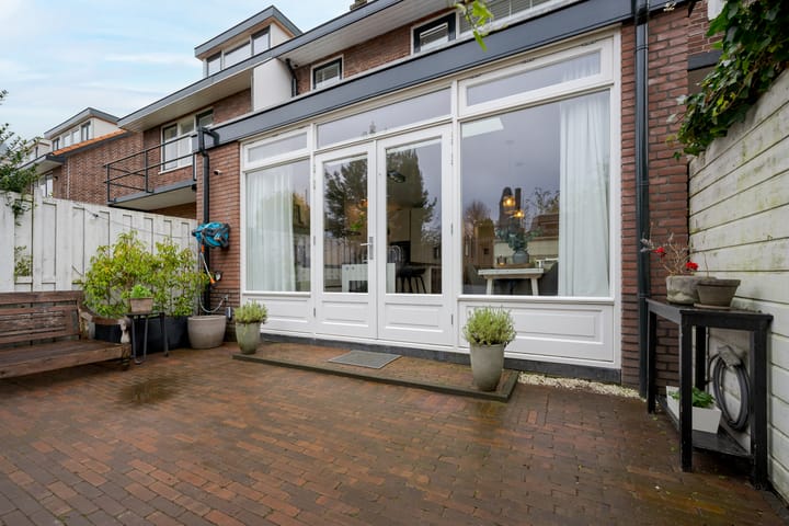 Photo 40 of Hyacinthstraat 14