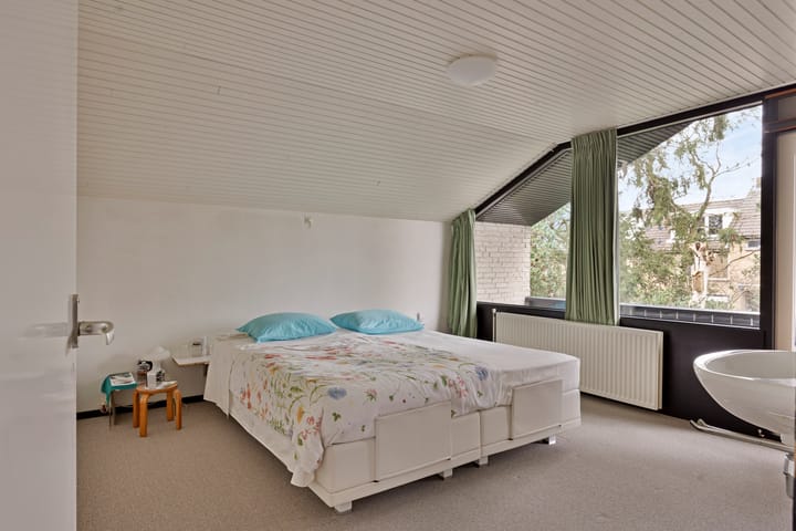 Foto 15 van Asterstraat 3