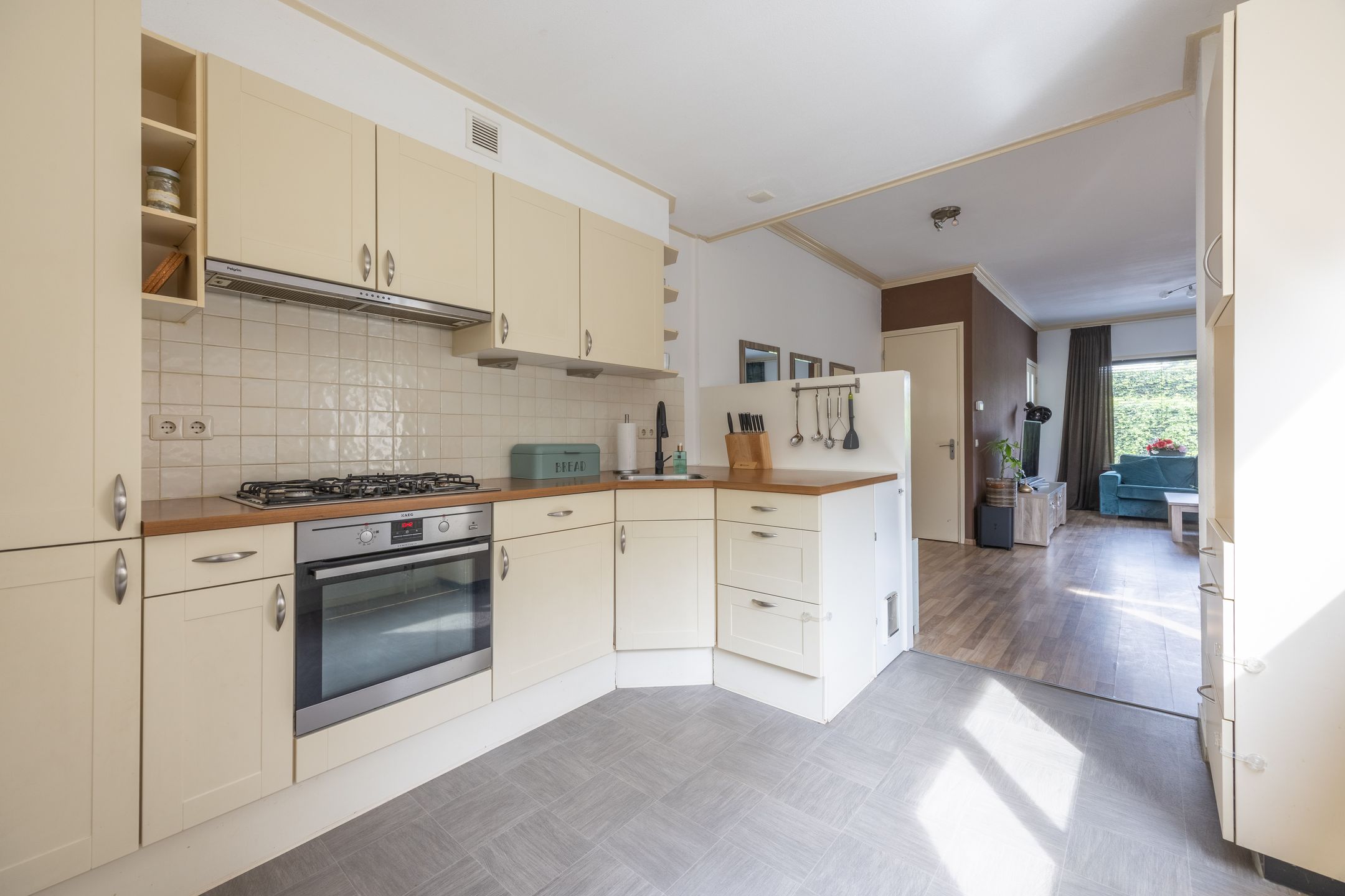 Foto 3 van Parallelweg SS 101