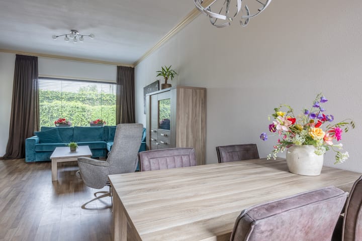 Foto 12 van Parallelweg SS 101