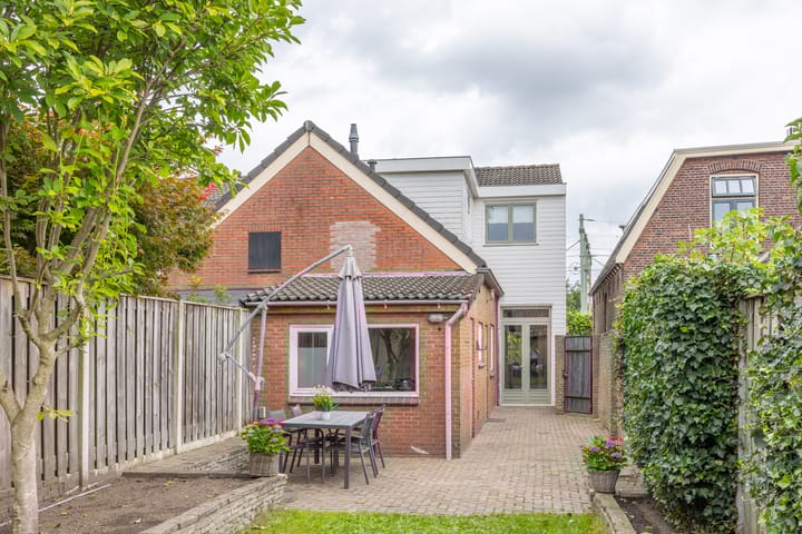 Foto 35 van Parallelweg SS 101