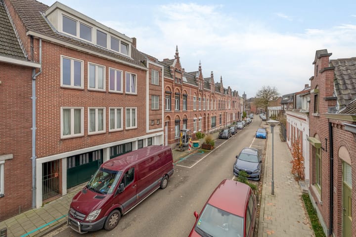 Photo 17 of Herungerstraat 176-A