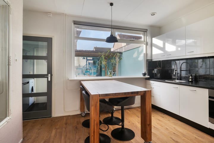 Foto 11 van Catharina Gillesstraat 45