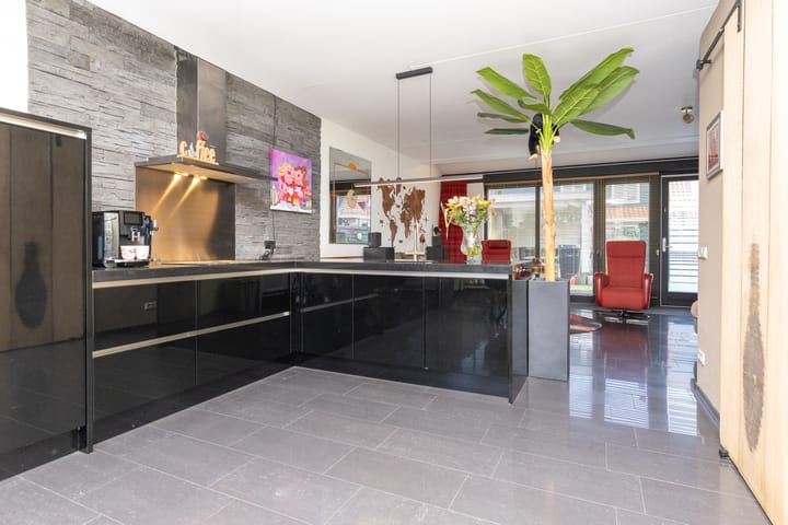 Foto 2 van Schouwmeester 48